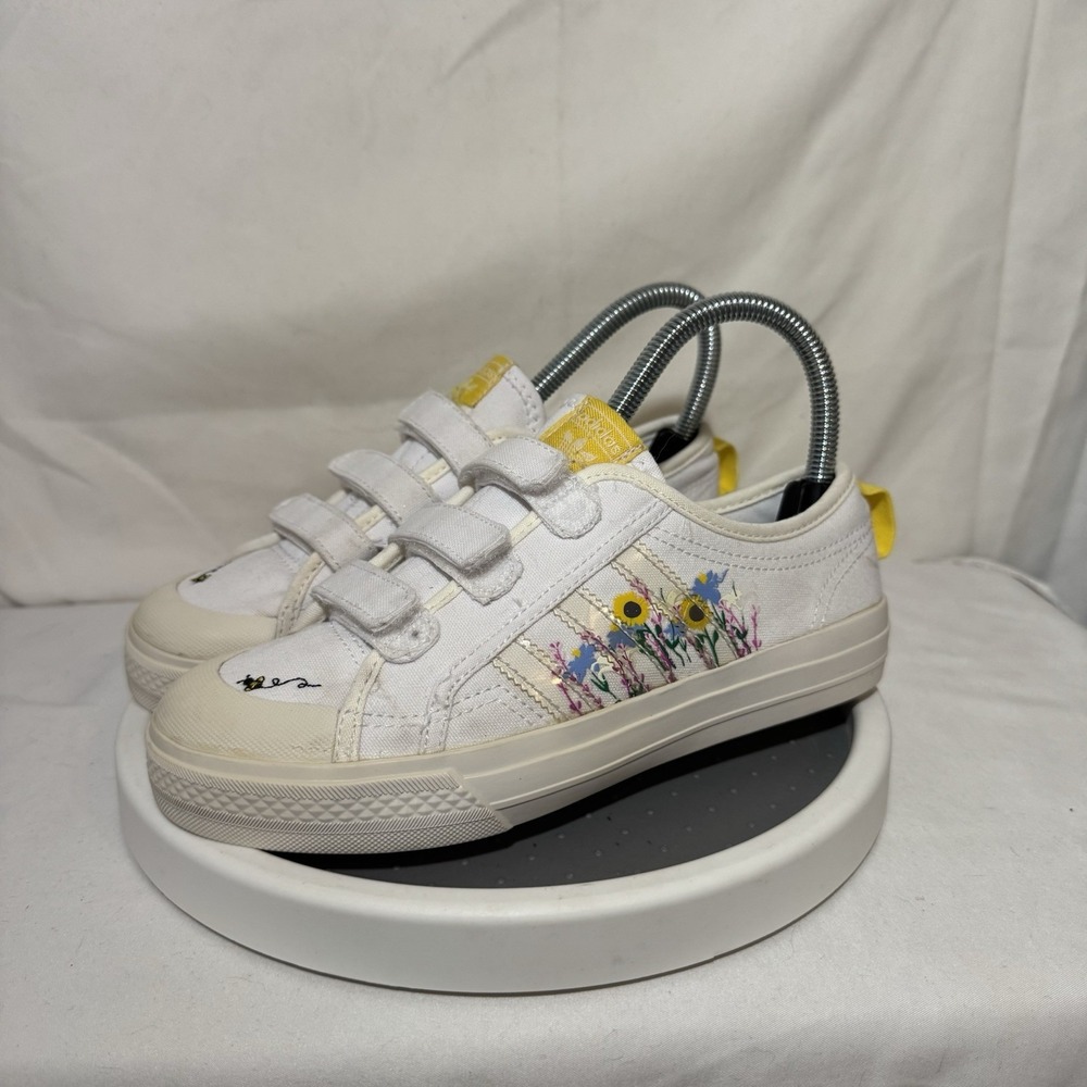 Adidas Originals Z2596* White Kids Nizza Hook & Loop Sneakers Size 2.5 M